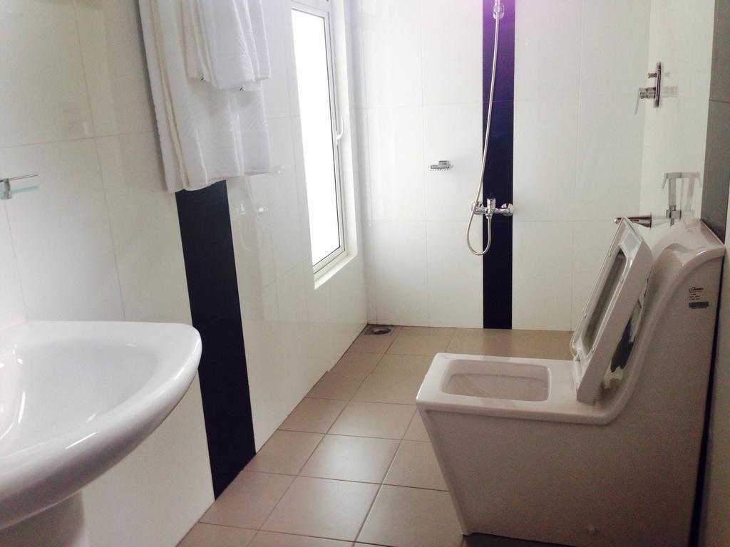 Vin Roma Inn كاندي المظهر الخارجي الصورة